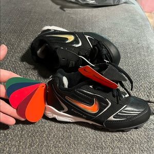 Nike baseball shoes